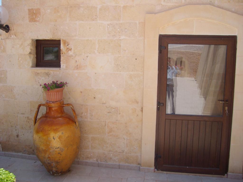 Masseria Nuova Francavilla Fontana Exteriör bild