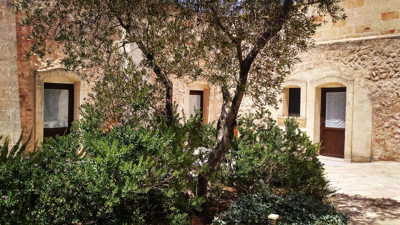 Masseria Nuova Pensionat San Marzano di San Giuseppe Exteriör bild